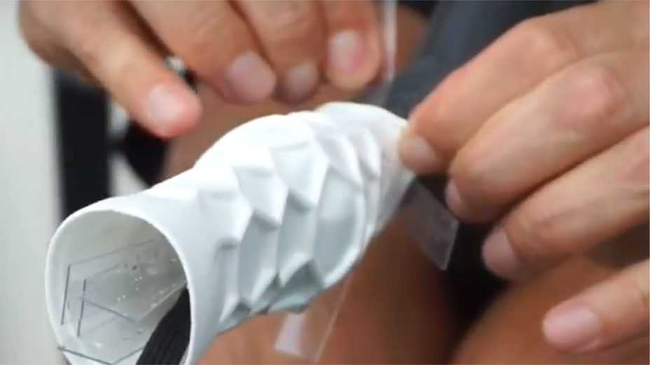 Hesacore tennis grip